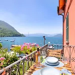 Апартаменты Il Porticciolo Front - Happy Castelveccana