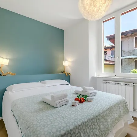 Il Porticciolo - Front Panoramic - Happy Apartment