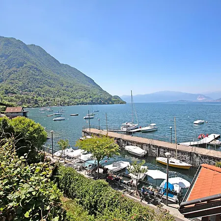 Il Porticciolo - Lake Front Panoramic Apartment - Happy Rentals * Castelveccana