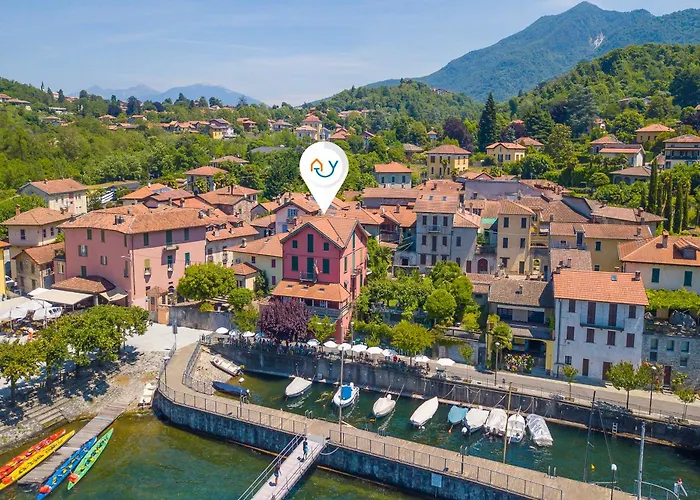 Il Porticciolo Front - Happy 카스텔베카나